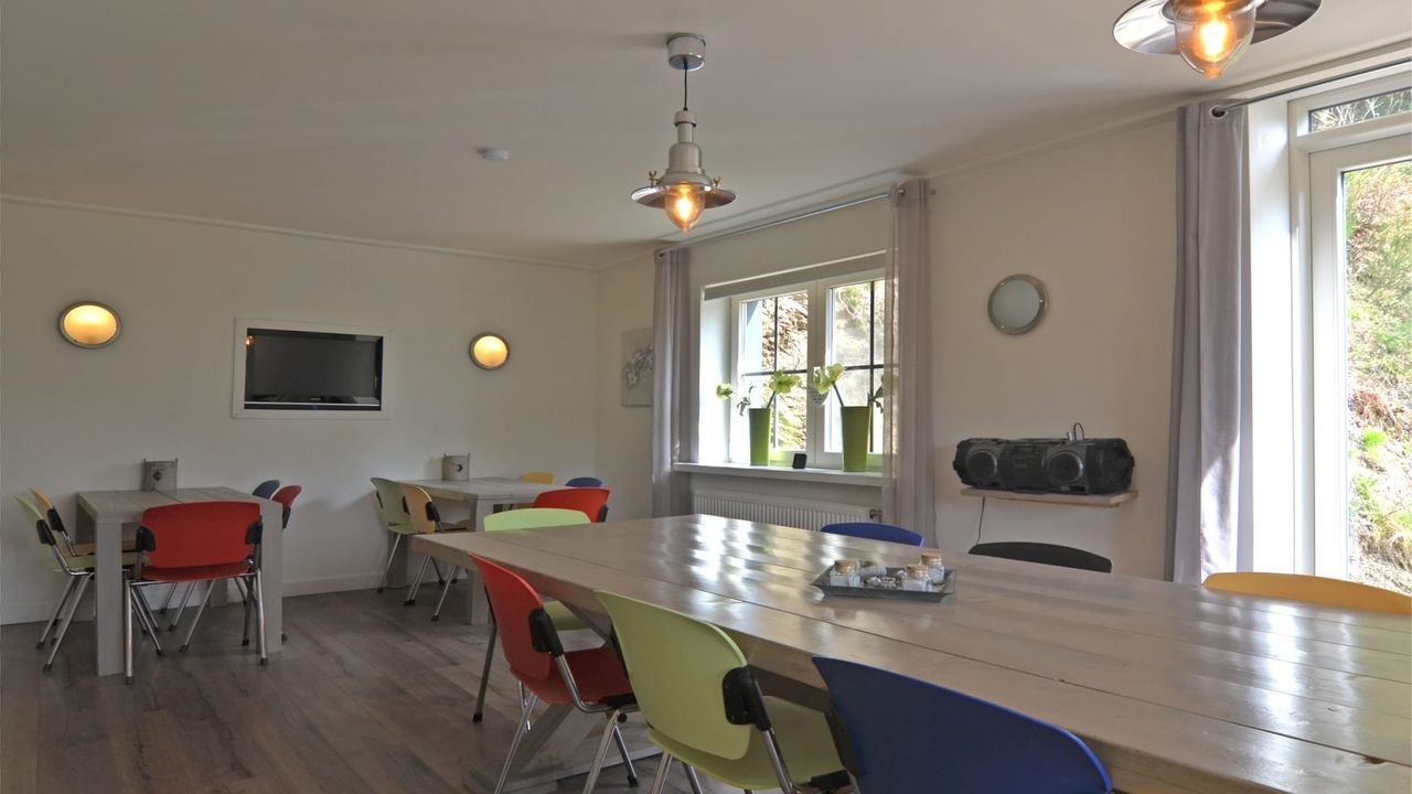 DiningRoom DiningRoom